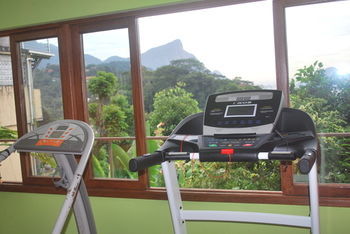 Acomodação com café da manhã  Luxury Gavea